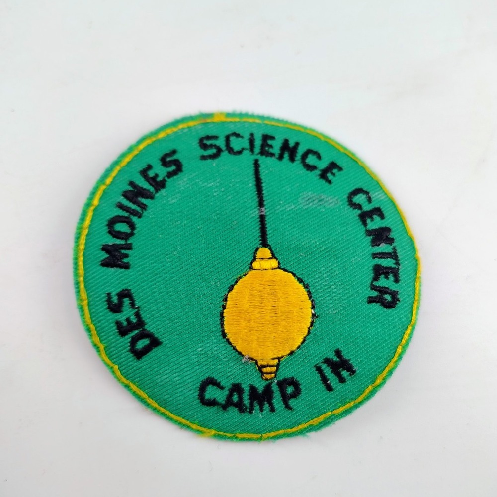 Des Moines Science Center Camp In Embroidered Sew-On Patch Green Yellow Pendulum